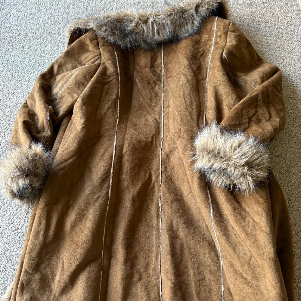 Avenue Faux Suede Shearling Coat – Penny Lane Style – Size 14/16 - Picture 8 of 11